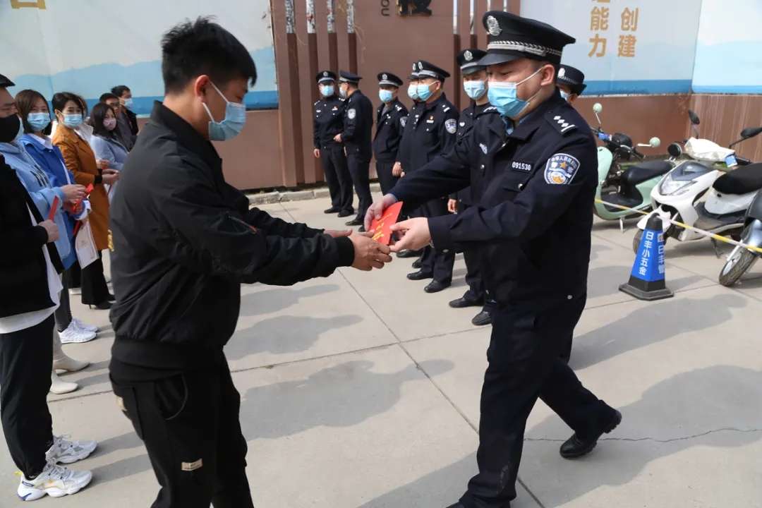 赃物集中返还！运城一批被盗电动车交还失主手中_半岛官方下载地址(图4)