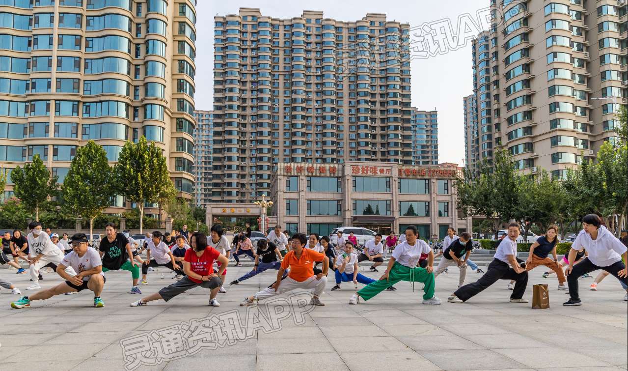 【雷火电竞在线登录官网】现场  2022欢庆「中国共产党建党101年」“红心永向党”滨湖健跑圆满落幕！(图8)