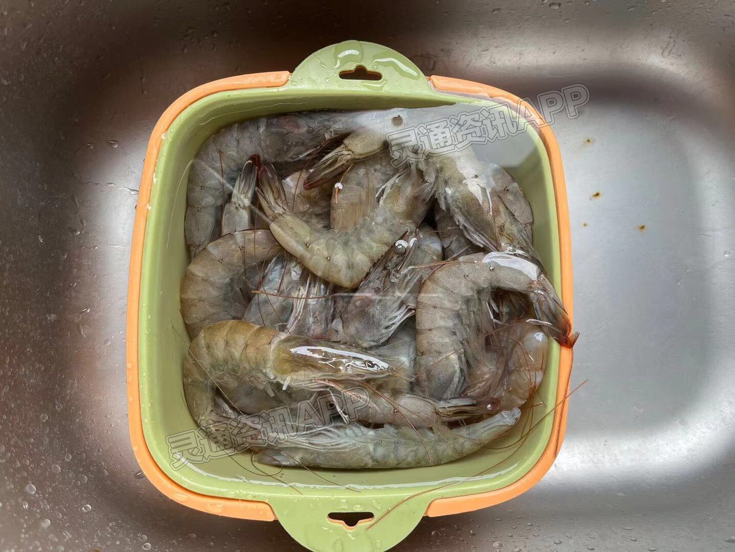‘威澳门尼斯人官网欢迎您’不用去王婆大虾！自己在家就能吃到想吃的虾啦(图1)