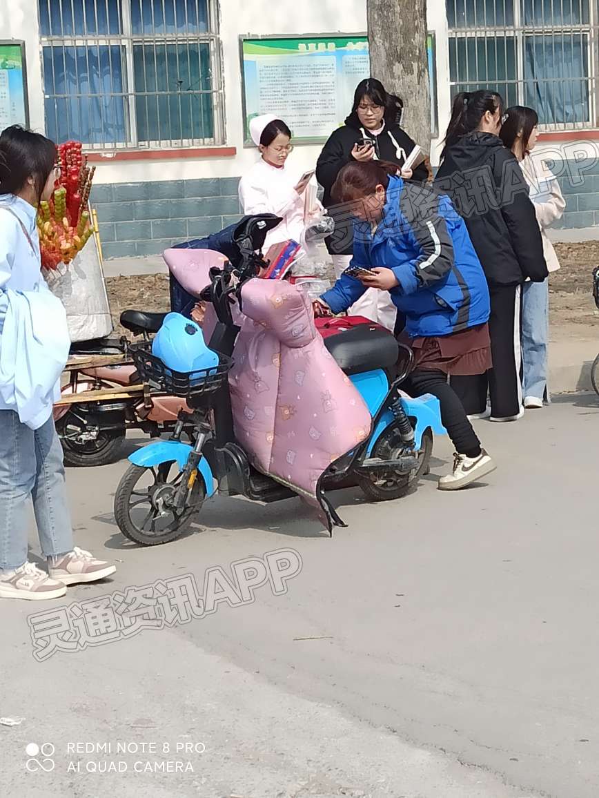 送餐都骑的小蓝，还不如买个电驴呢～|泛亚电竞