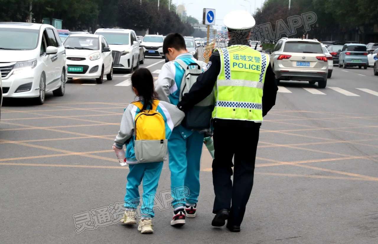 泛亚电竞|节后返校上学，交通安全需牢记！(图2)