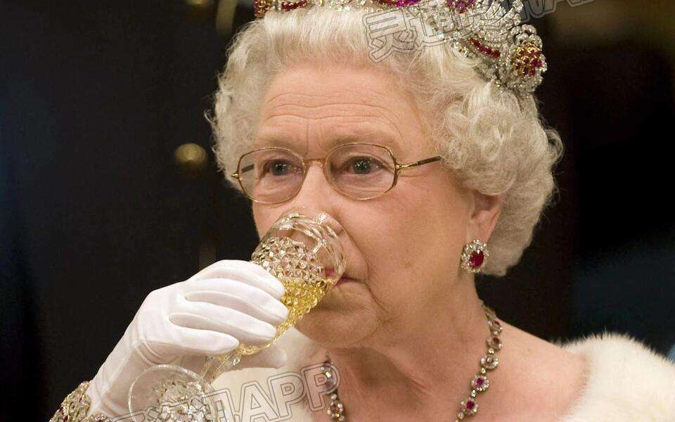Kaiyun官方网|英媒：95岁英国女王在医生建议下戒酒