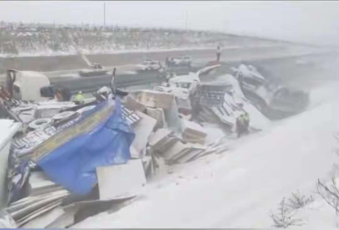 ag九游会|降雪致内蒙古荣乌高速9车连撞，应急局：3人死亡8人情况不明
